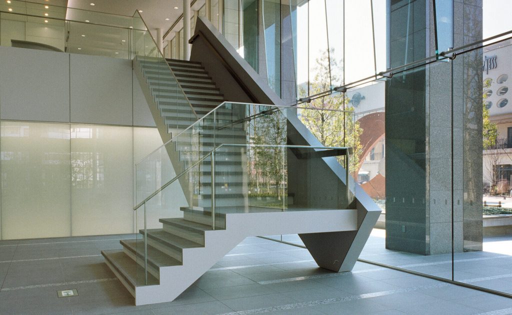 glass_tesuri-1-e1727942390792-