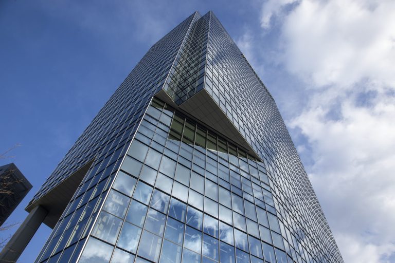 住友不動産六本木セントラルタワー