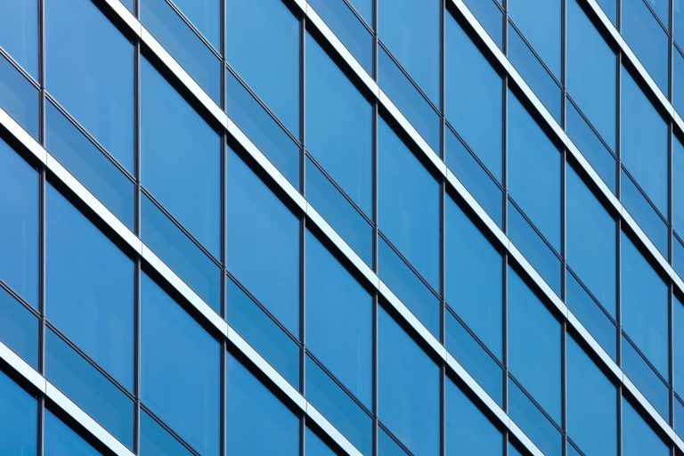 窓の断熱・遮熱を高めるLow-Eガラス入門｜種類・選び方・効果まとめについて